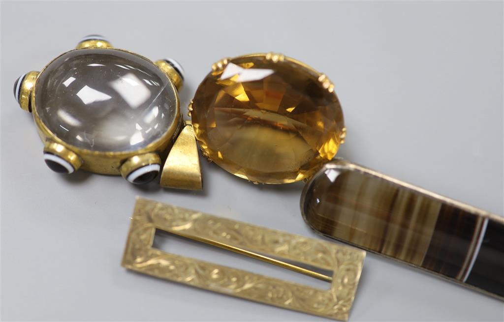 3 brooches & a pendant.